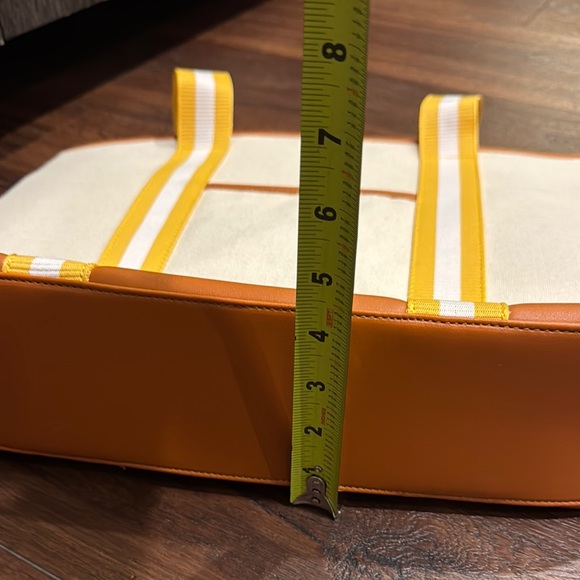 Stylish Canvas Cream and Tan Tote Bag with striped yellow/ white straps NWOT - Picture 5 of 9